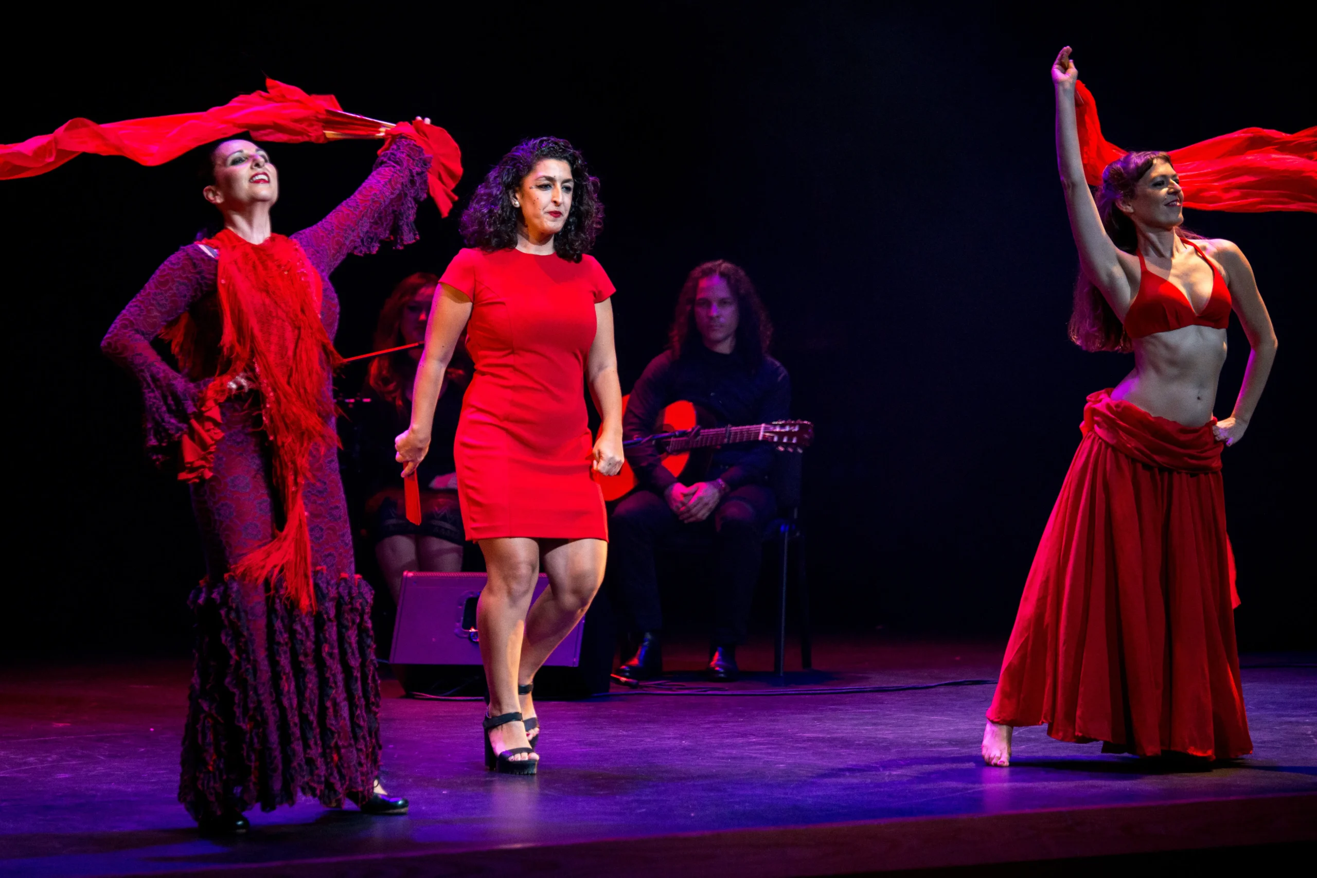 Si duele no es amor — foto de escena